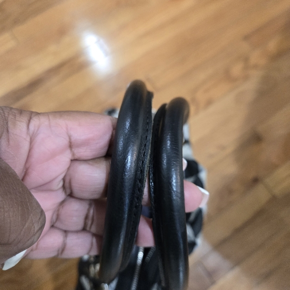 MCM BLACK AND GREY TOTE/HAND BAG-AUTHENTIC - Picture 12 of 16